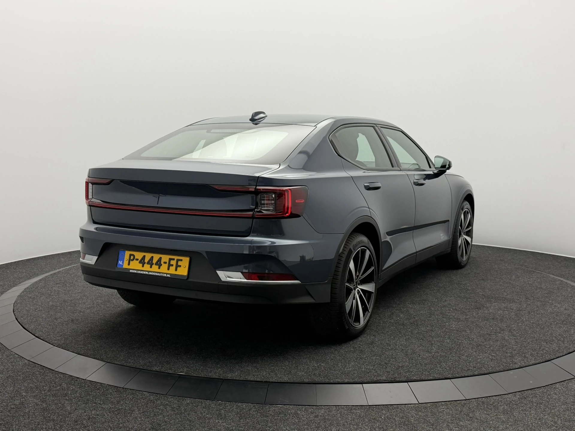 Hoofdafbeelding Polestar 2