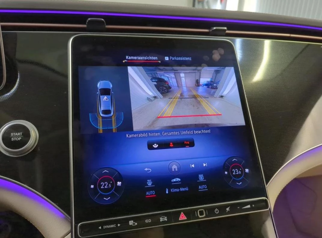 Hoofdafbeelding Mercedes-Benz EQS