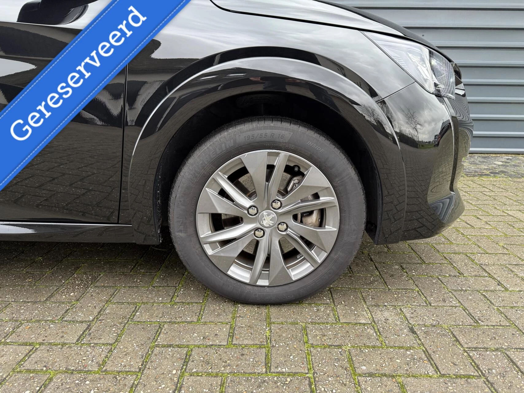 Hoofdafbeelding Peugeot e-208