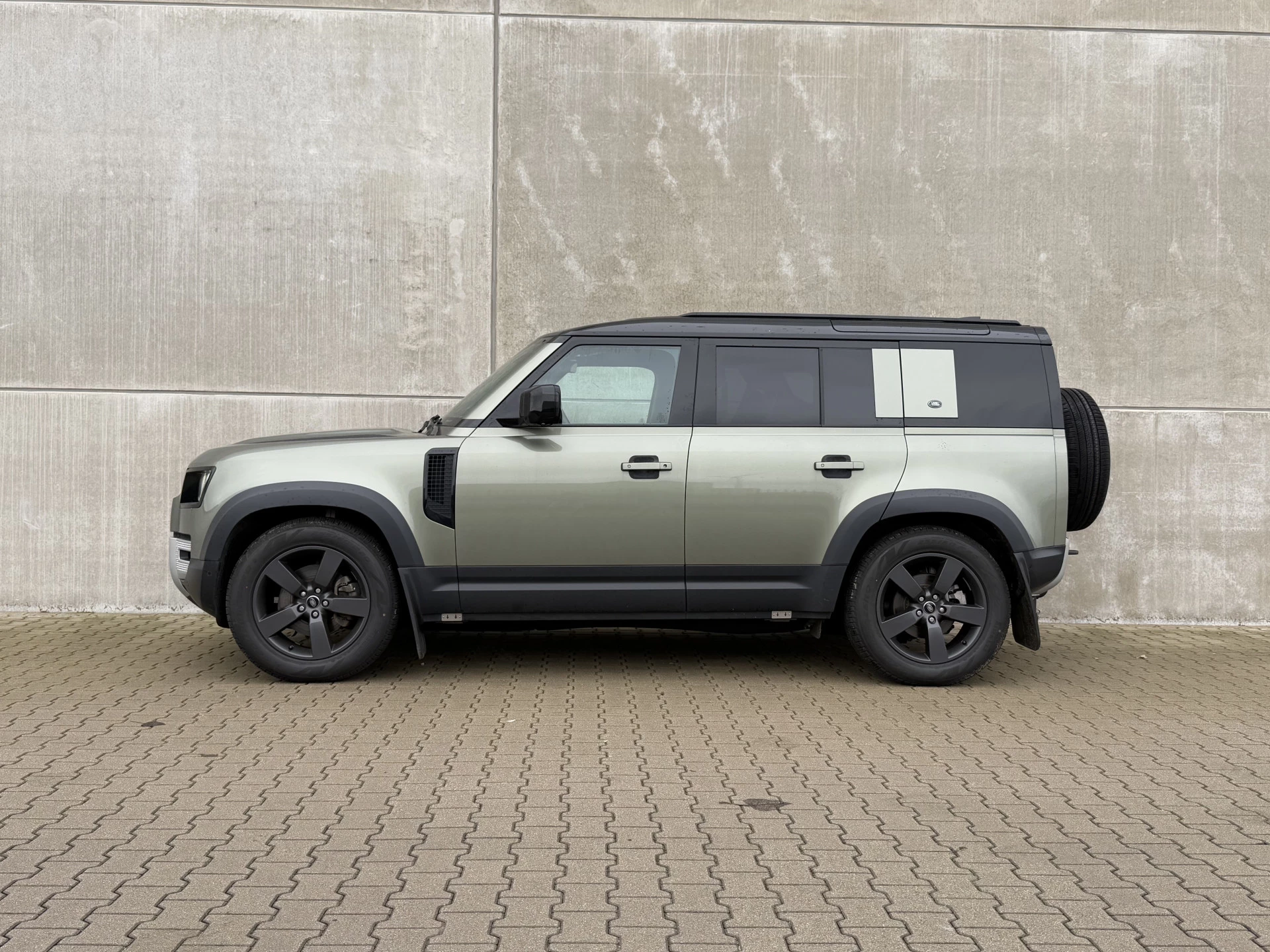 Hoofdafbeelding Land Rover Defender