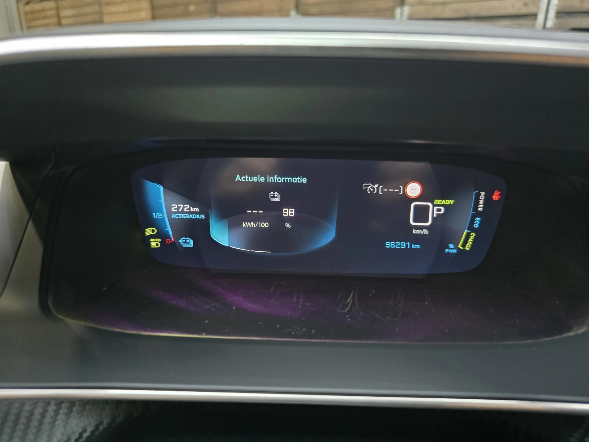 Hoofdafbeelding Peugeot e-2008