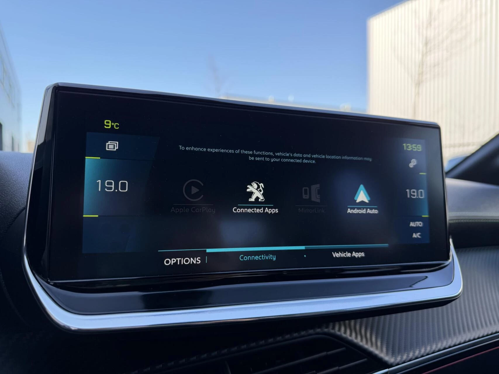 Hoofdafbeelding Peugeot e-208