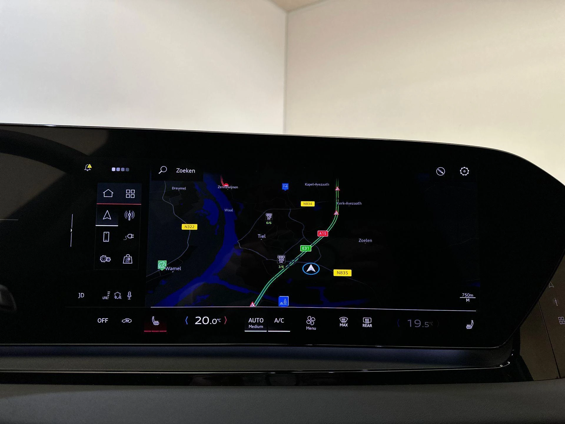 Hoofdafbeelding Audi Q6 e-tron