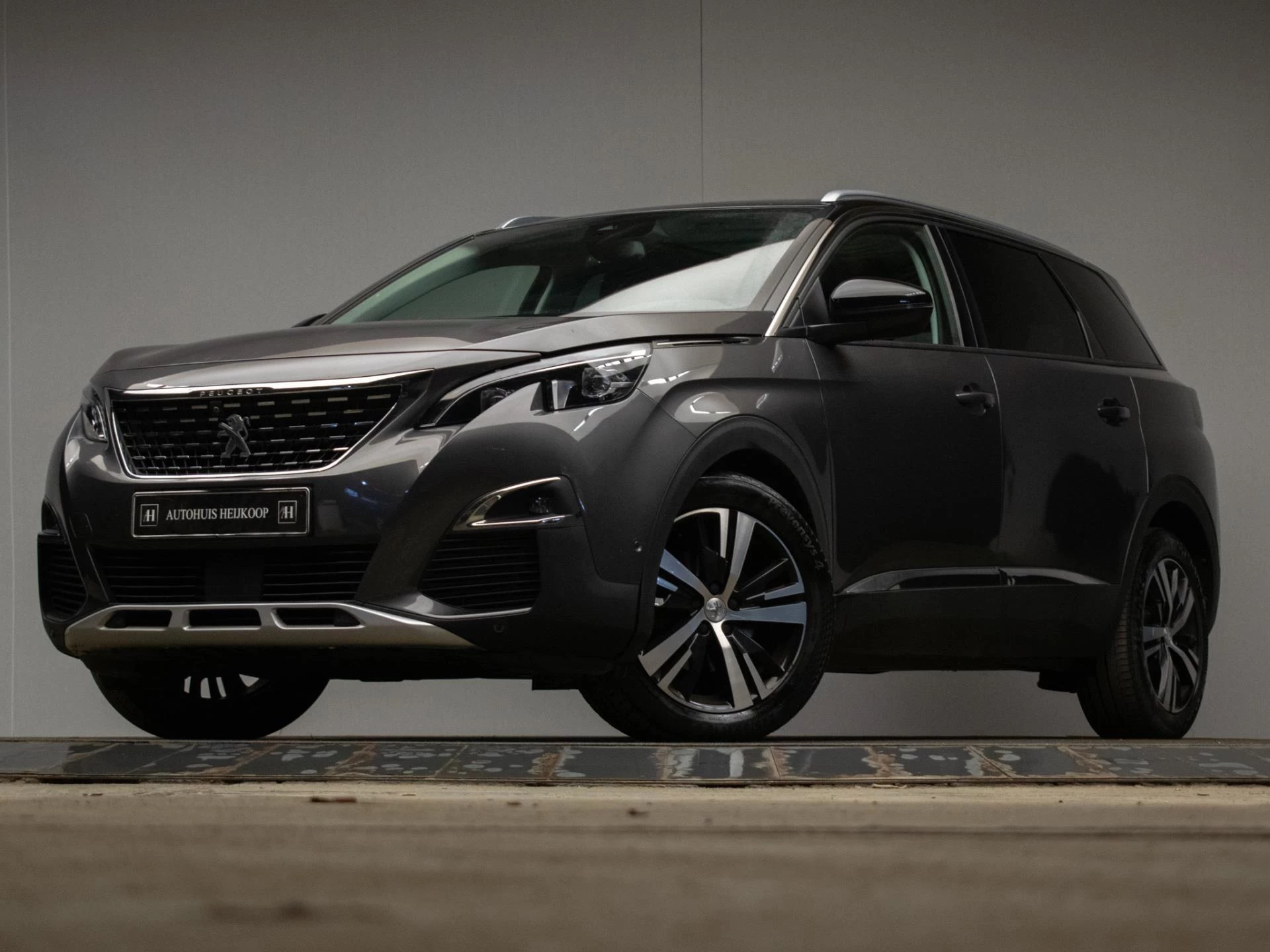 Hoofdafbeelding Peugeot 5008