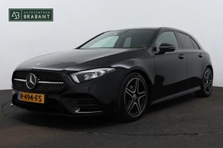 Hoofdafbeelding Mercedes-Benz A-Klasse Mercedes-Benz A-klasse 180 Solution AMG Automaat (PANORAMADAK, NAV, STOELVERWARMING, CAMERA, 1e EIGENAAR, GOED ONDERHOUDEN)