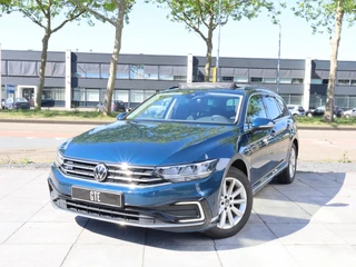 Volkswagen Passat Variant GTE 1.4 TSI PHEV Panodak | Camera | Elektriche kofferklep | Trekhaak | Adaptive Cruise | Getint Glas |