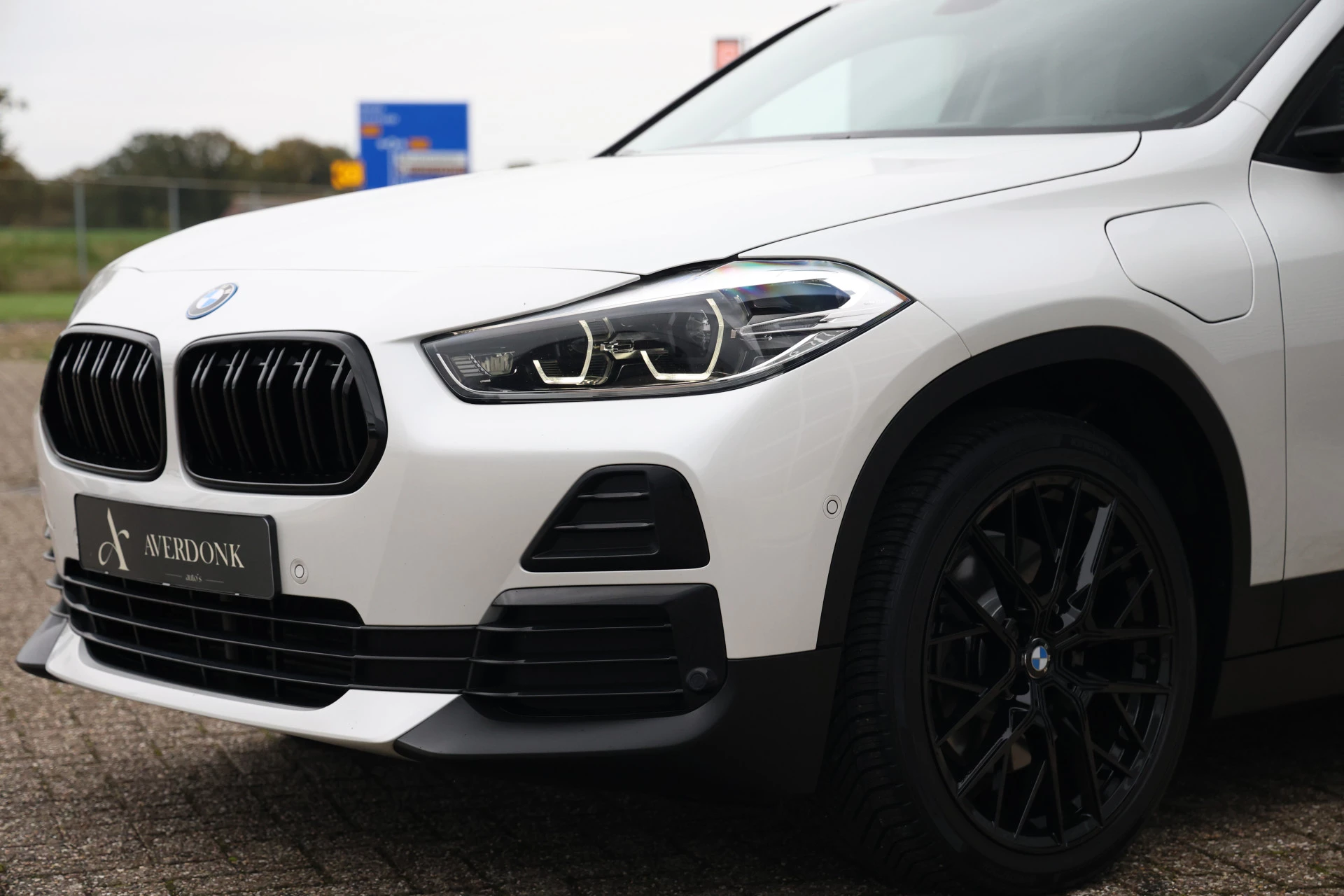 Hoofdafbeelding BMW X2