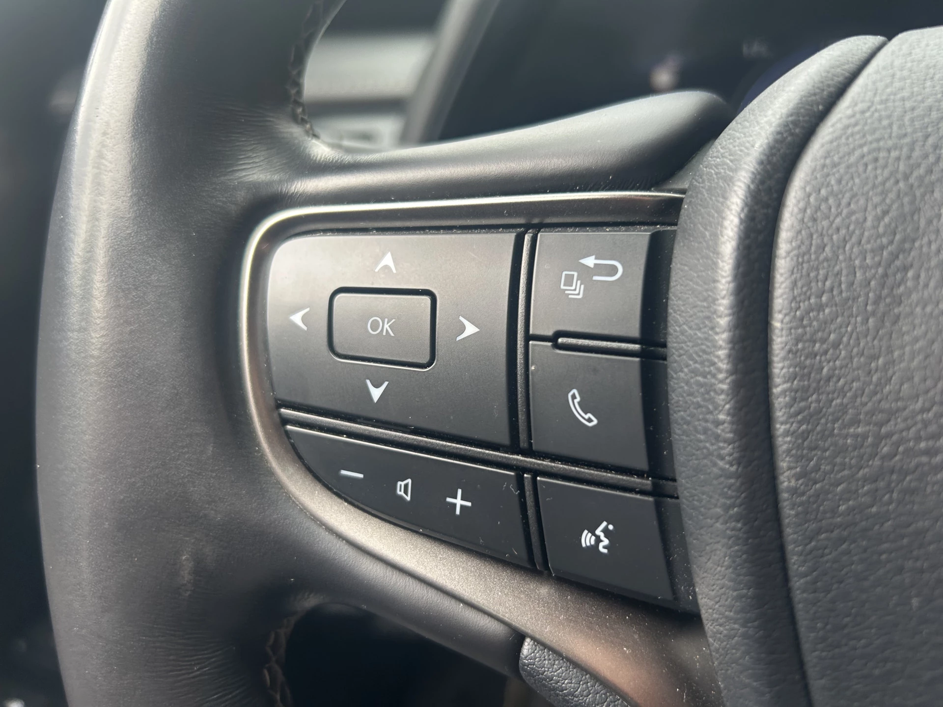 Hoofdafbeelding Lexus UX