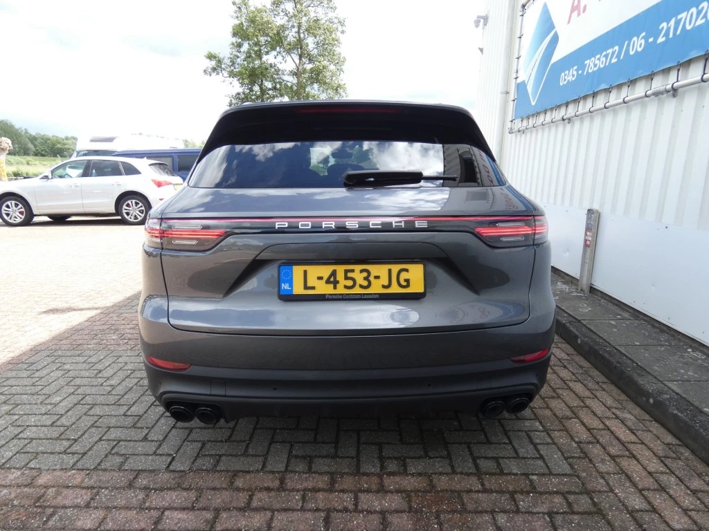 Hoofdafbeelding Porsche Cayenne