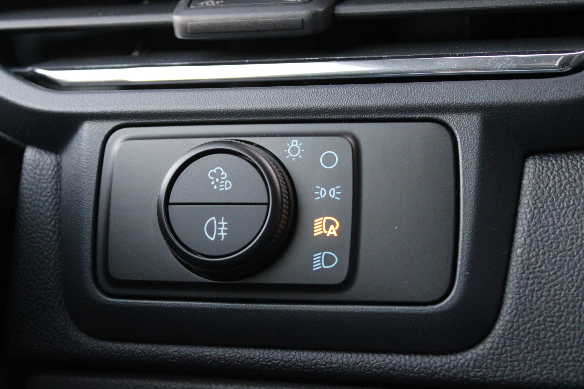 Hoofdafbeelding Ford E-Transit Custom