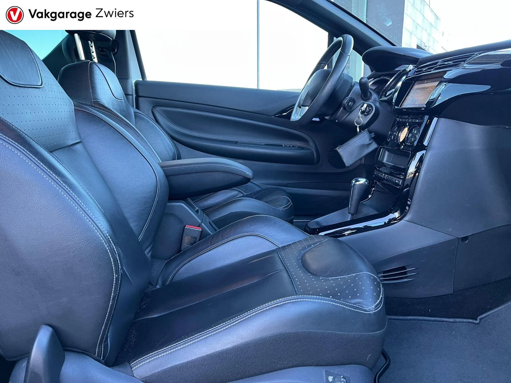 Hoofdafbeelding DS DS 3