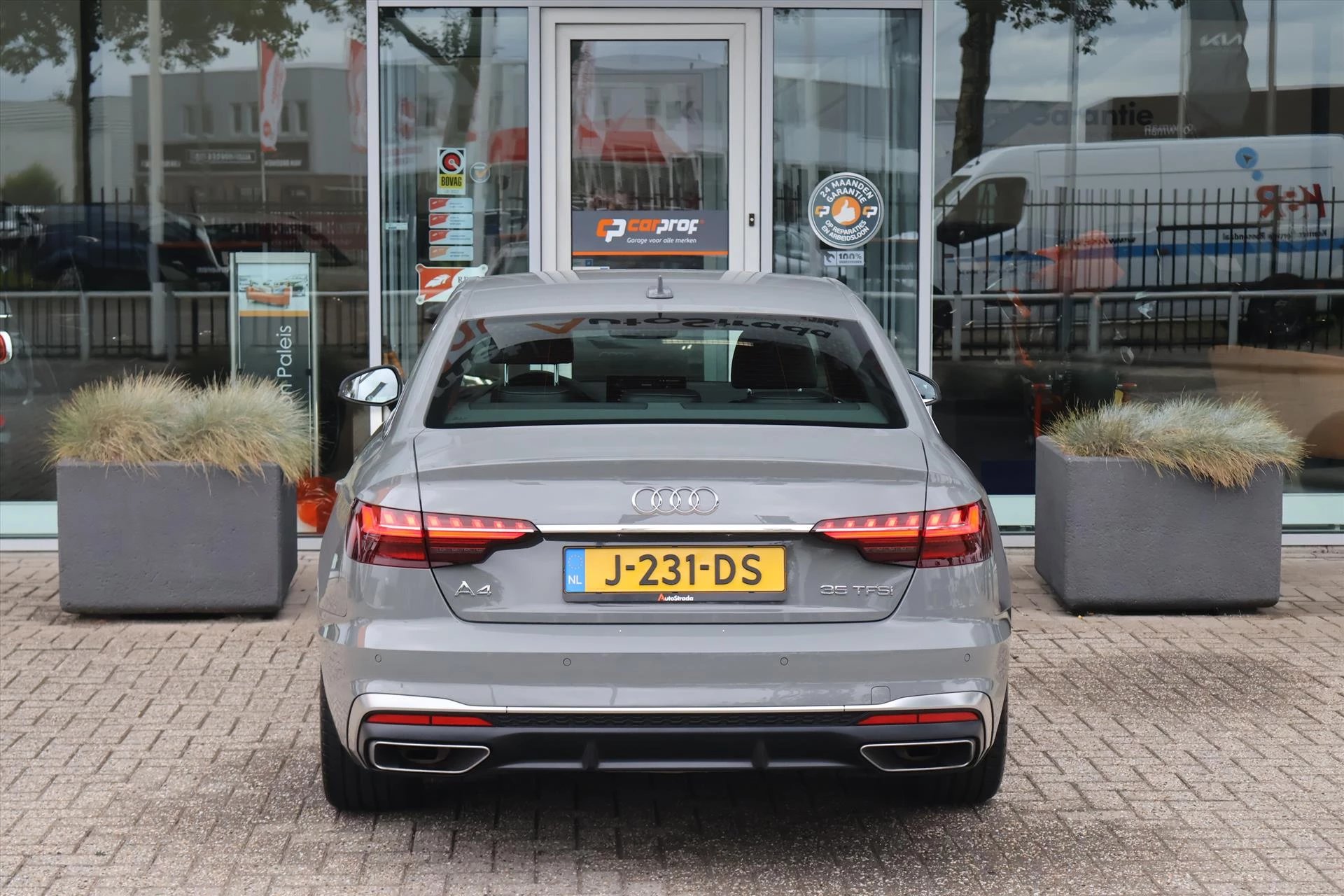 Hoofdafbeelding Audi A4