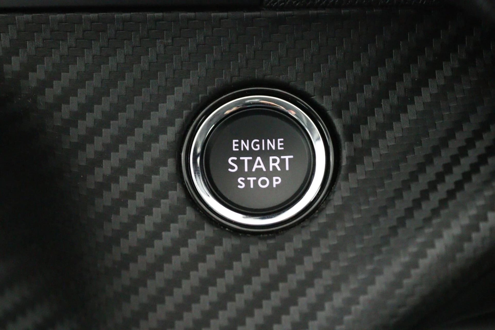 Hoofdafbeelding Peugeot e-2008