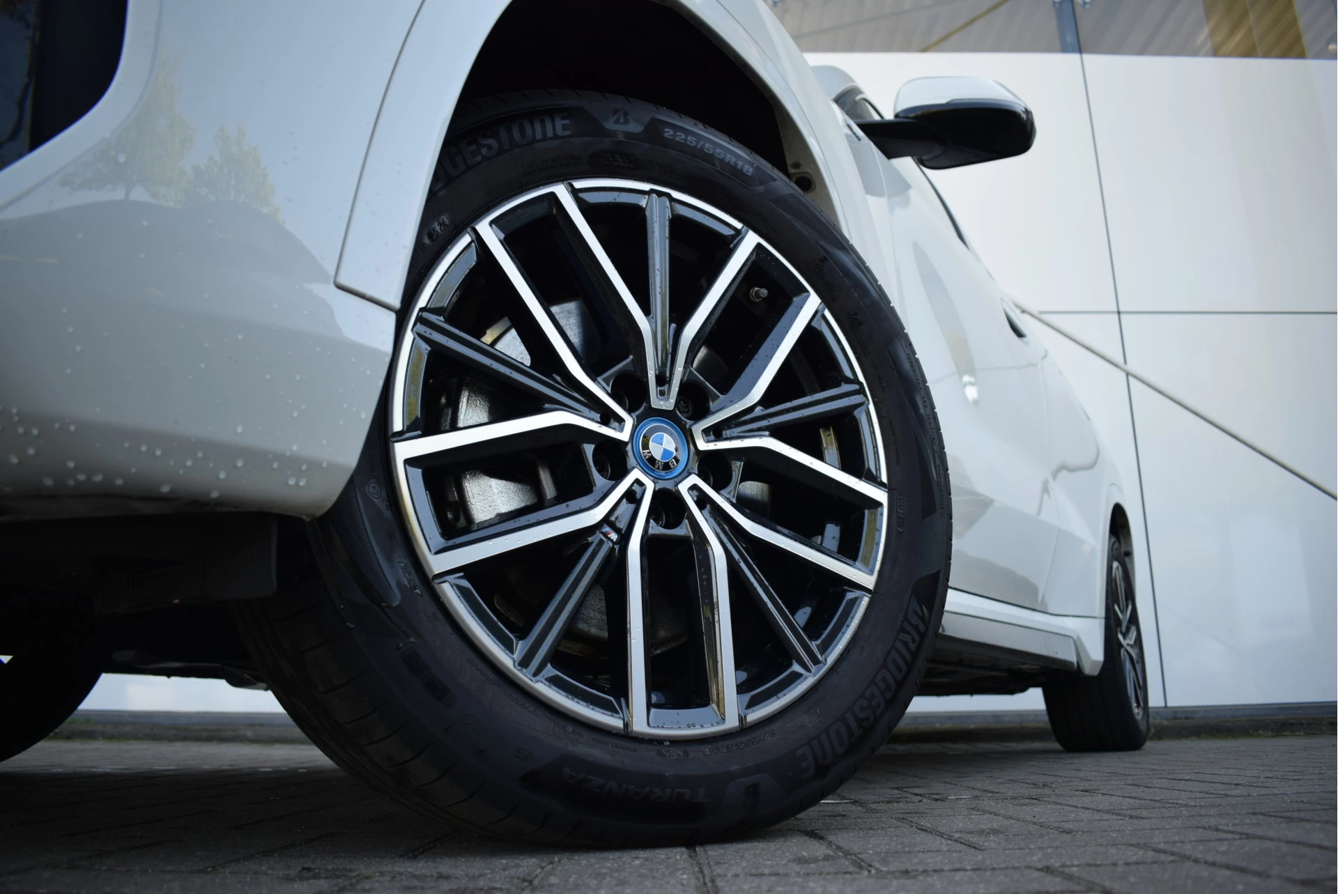 Hoofdafbeelding BMW iX1