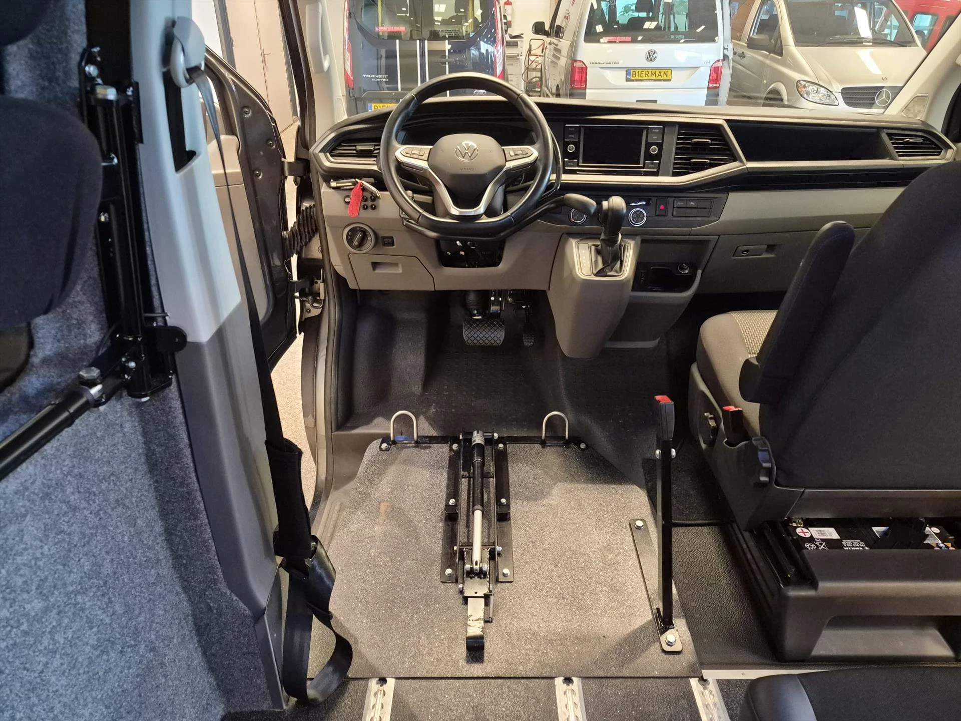 Hoofdafbeelding Volkswagen Transporter