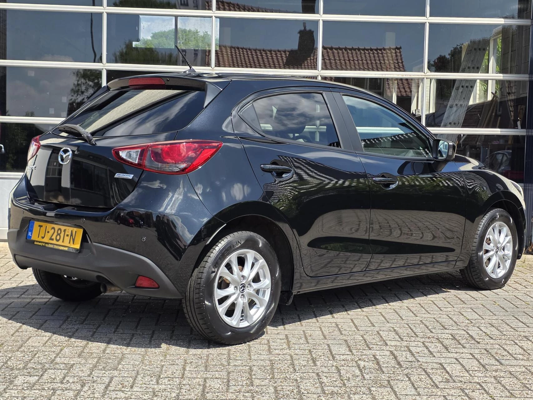 Hoofdafbeelding Mazda 2