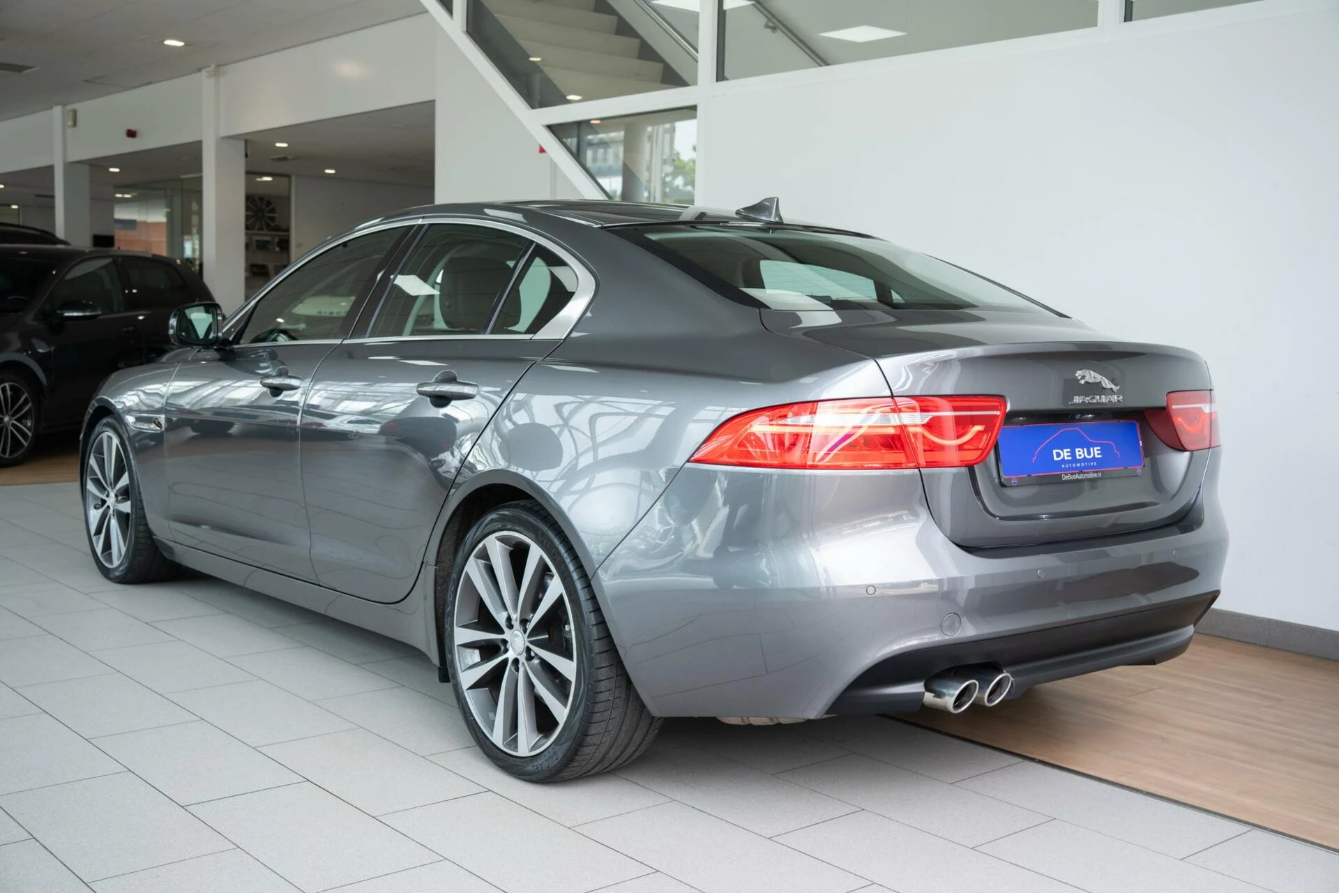 Hoofdafbeelding Jaguar XE