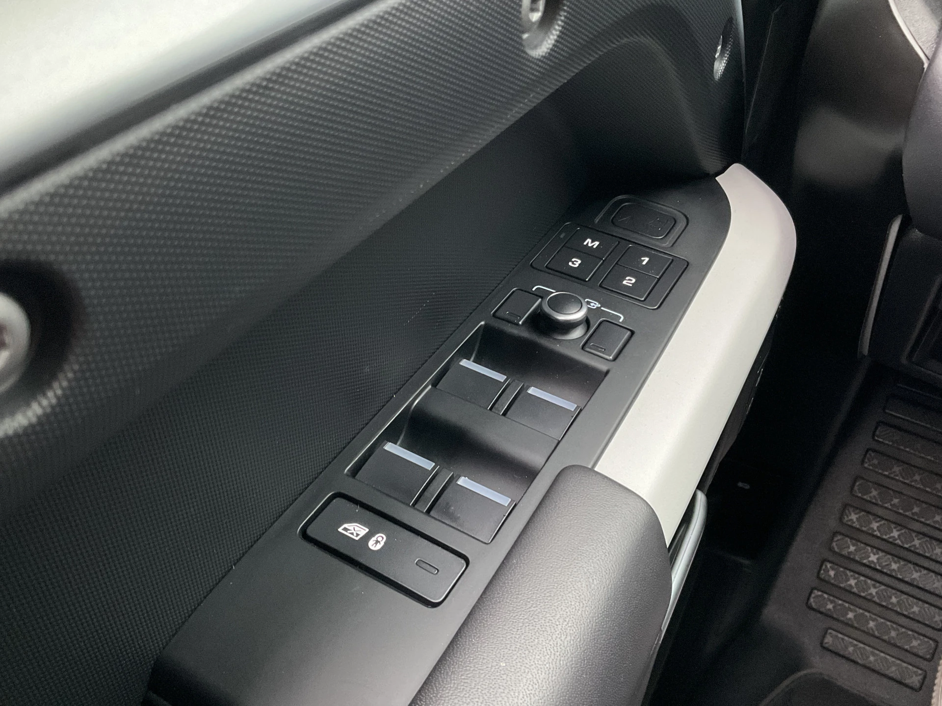 Hoofdafbeelding Land Rover Defender