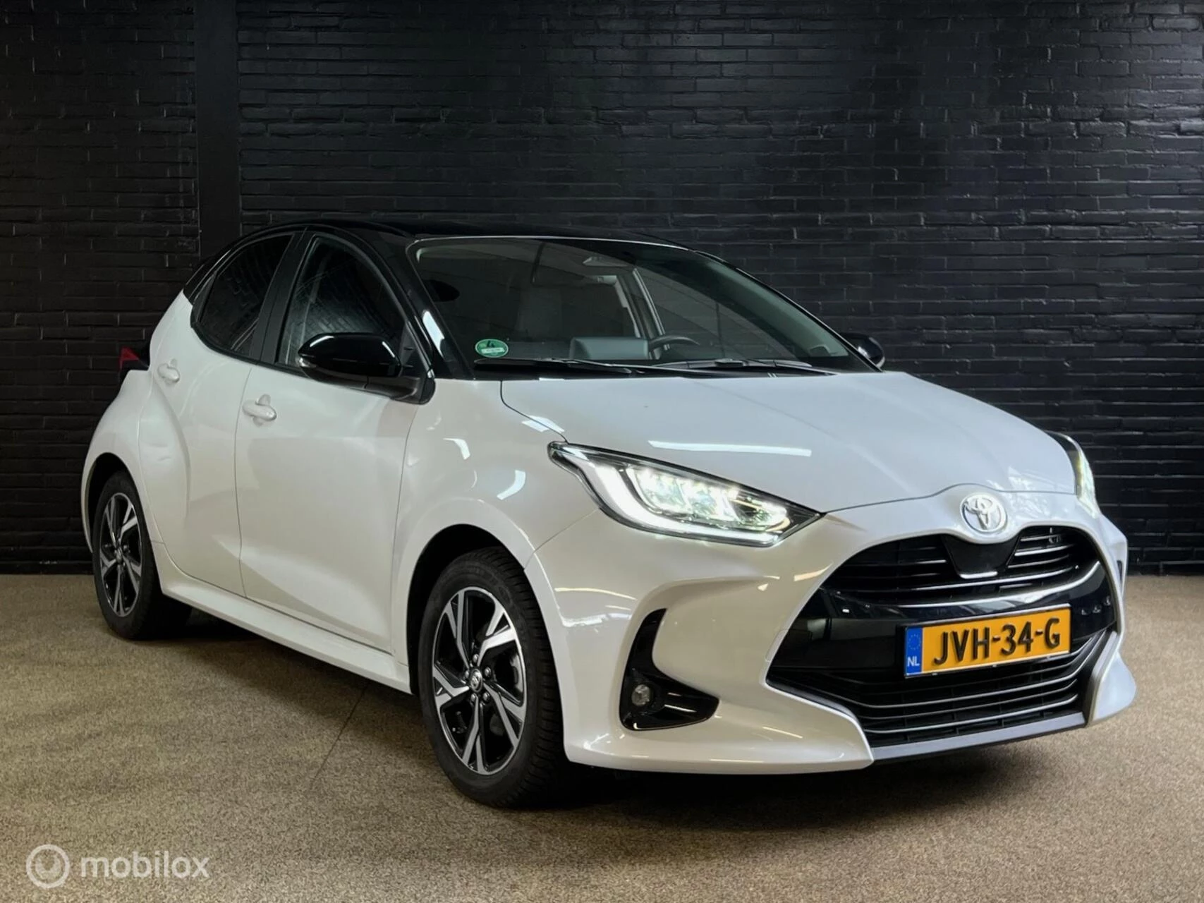 Hoofdafbeelding Toyota Yaris