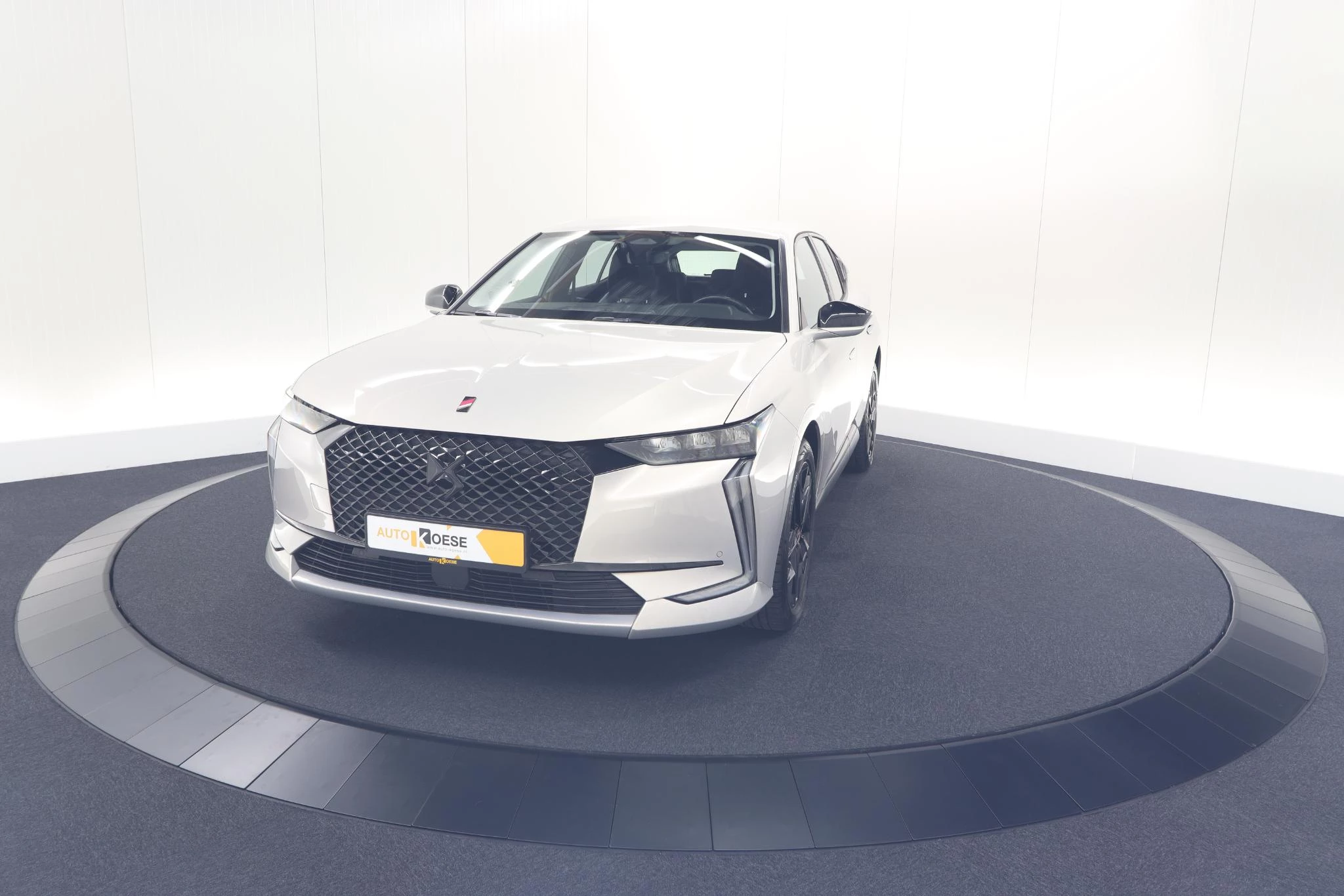 Hoofdafbeelding DS DS 4