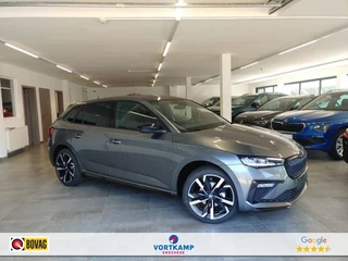 Hoofdafbeelding Škoda Scala Škoda Scala 1.5 TSI DSG MONTE CARLO GLAS-DAK/CAMERA/CARPLAY/ACC/STOELVERW