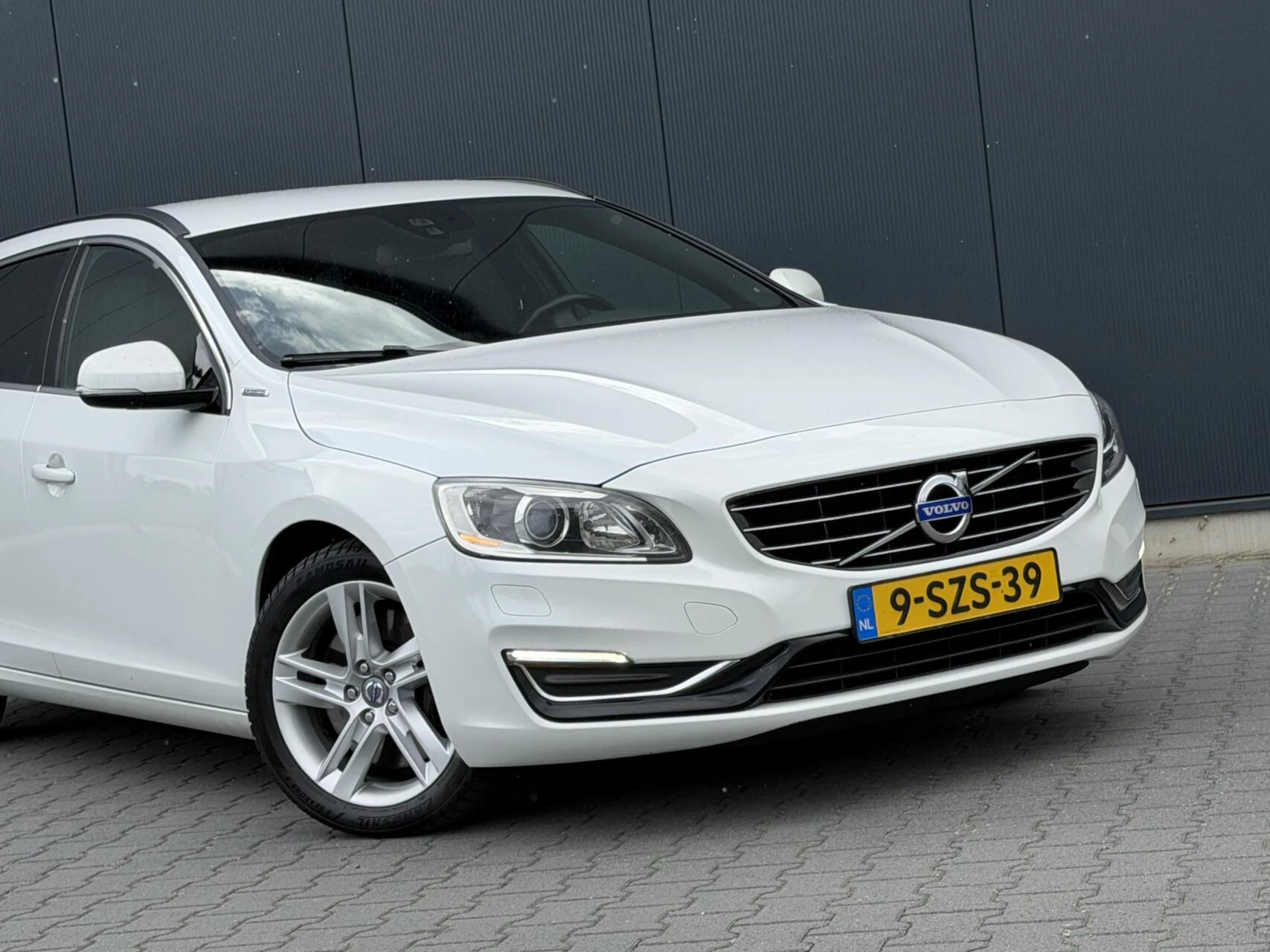 Hoofdafbeelding Volvo V60