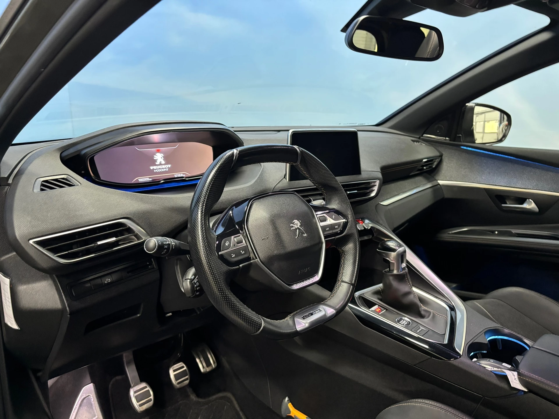 Hoofdafbeelding Peugeot 5008