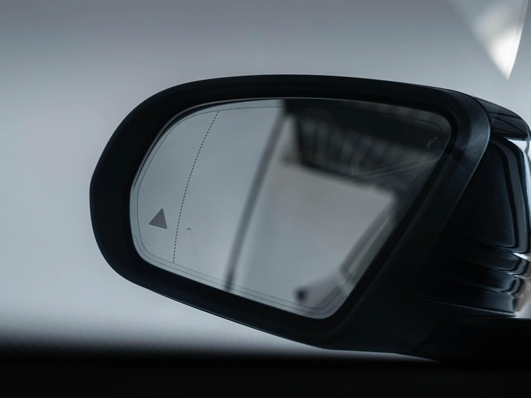 Hoofdafbeelding Mercedes-Benz EQC