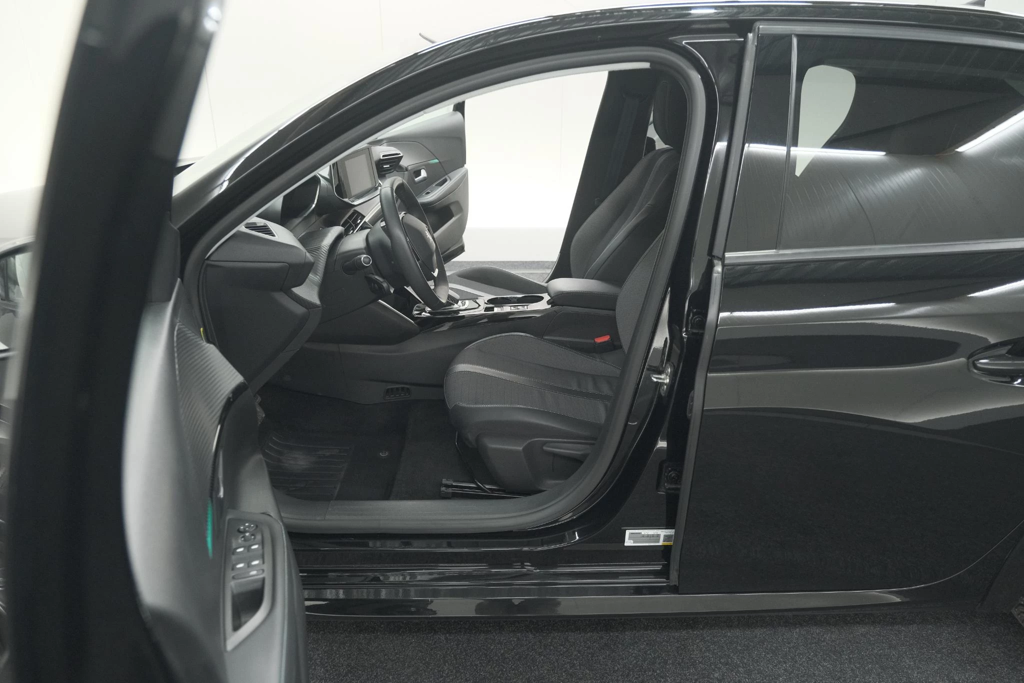 Hoofdafbeelding Peugeot e-208