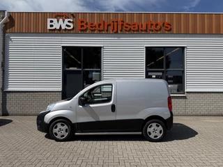 Fiat Fiorino 1.3 MJ Adventure / vaste prijs rijklaar € 9.950 ex btw / lease vanaf € 168 / euro 6 / bpm vrij / zilver metallic / airco / cruise / navi / schuifdeur / pdc achter !