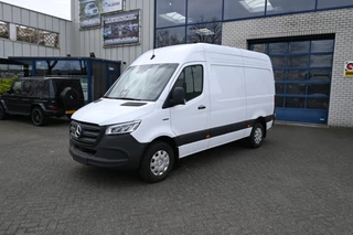 Mercedes-Benz eSprinter 320 L2H2 Select 81kWh LED, Smartphone integratie, Navigatie, Trekhaak, Etc.
