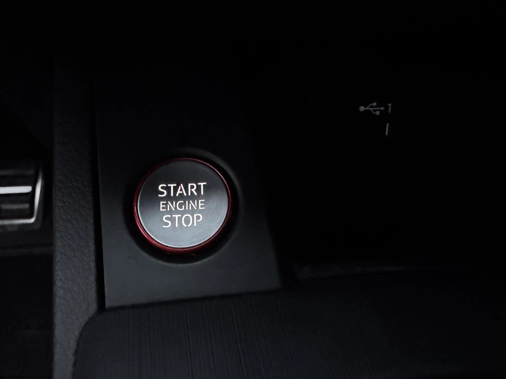 Hoofdafbeelding Audi S4