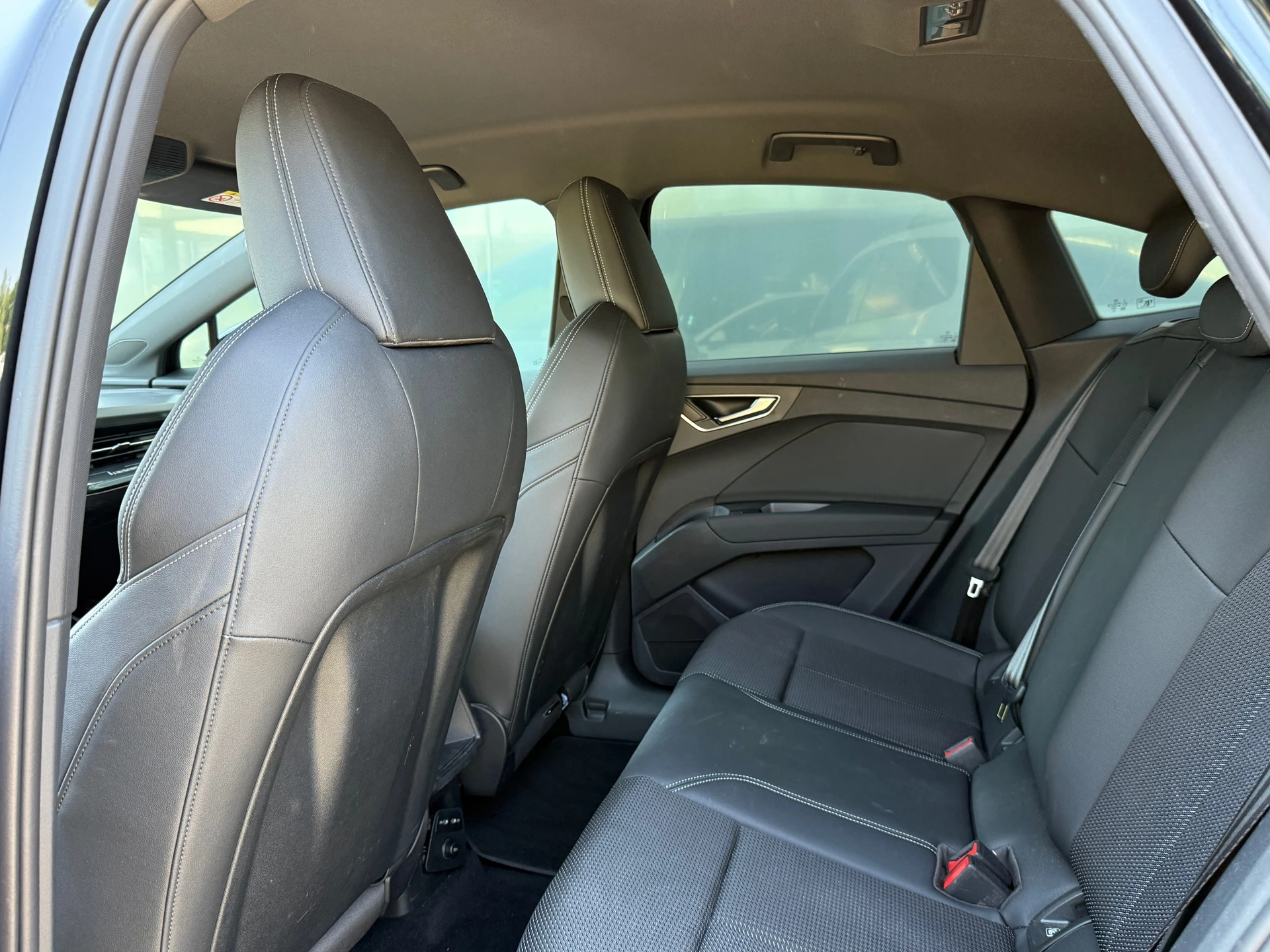 Hoofdafbeelding Audi Q4 Sportback e-tron