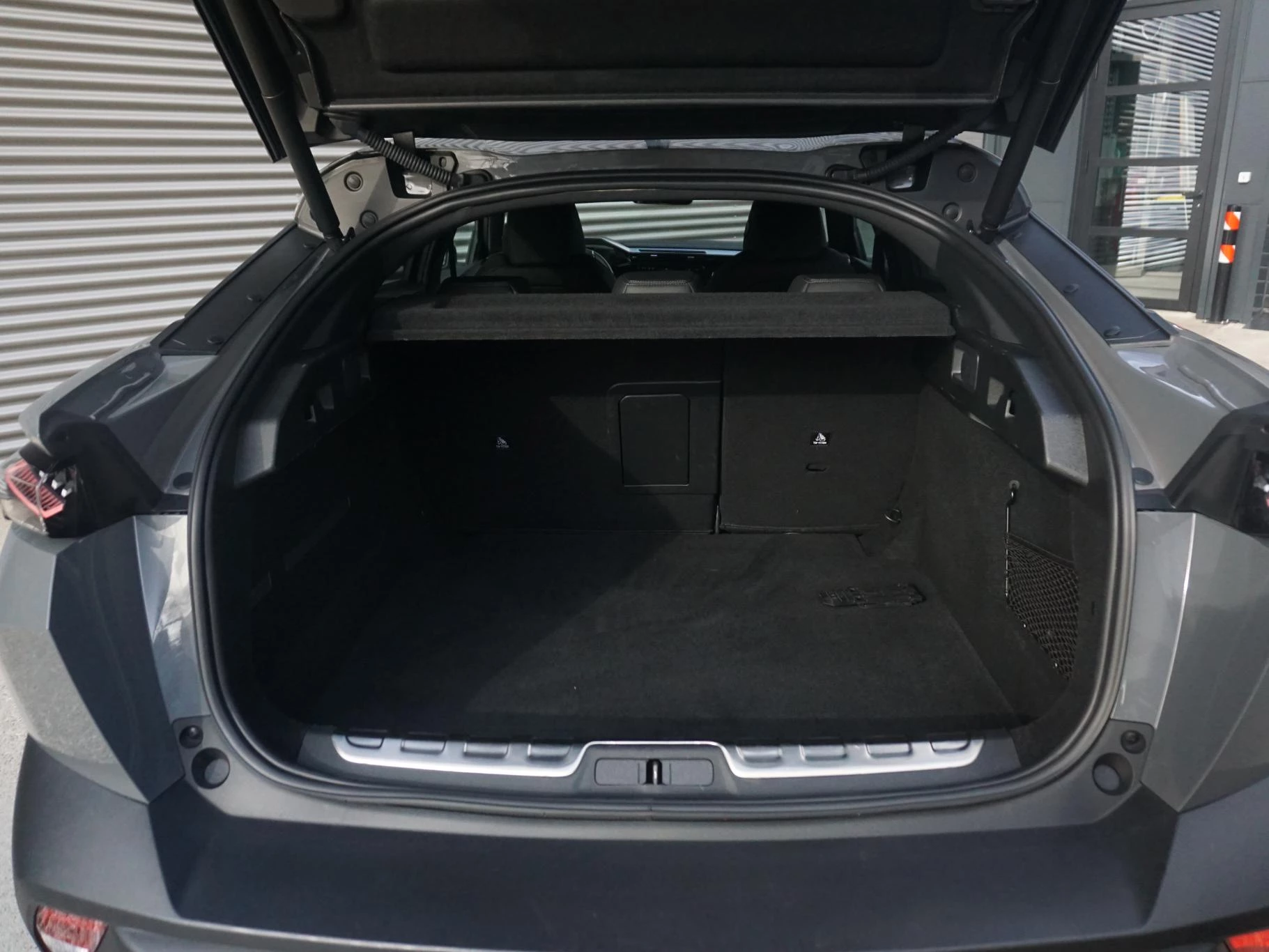 Hoofdafbeelding Peugeot 408