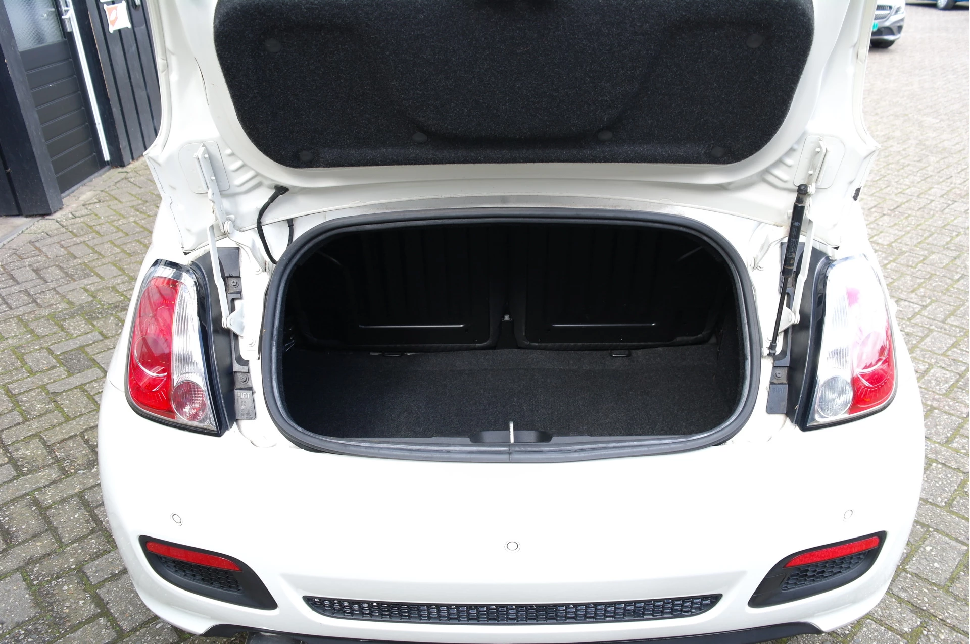 Hoofdafbeelding Fiat 500C