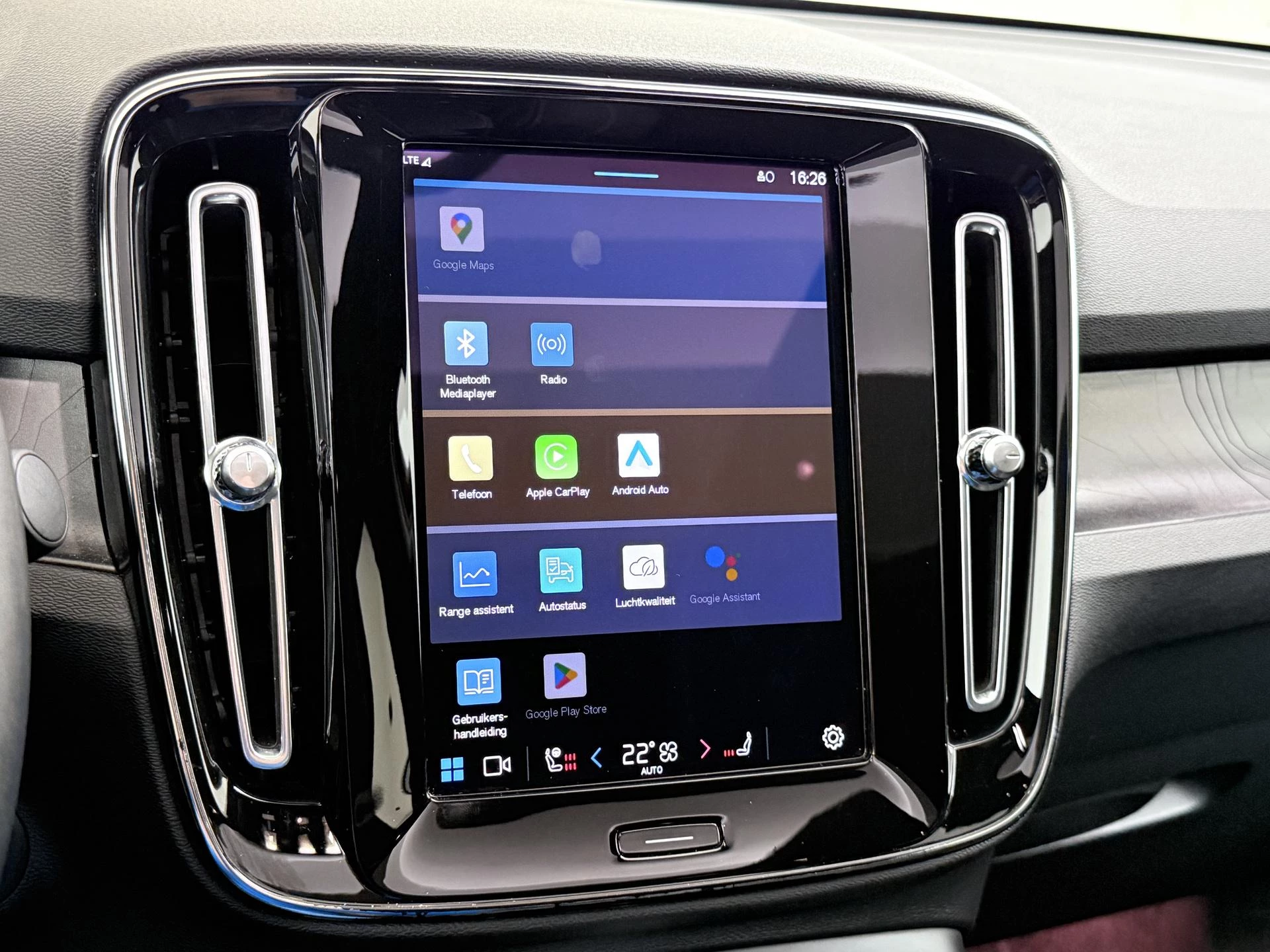 Hoofdafbeelding Volvo C40