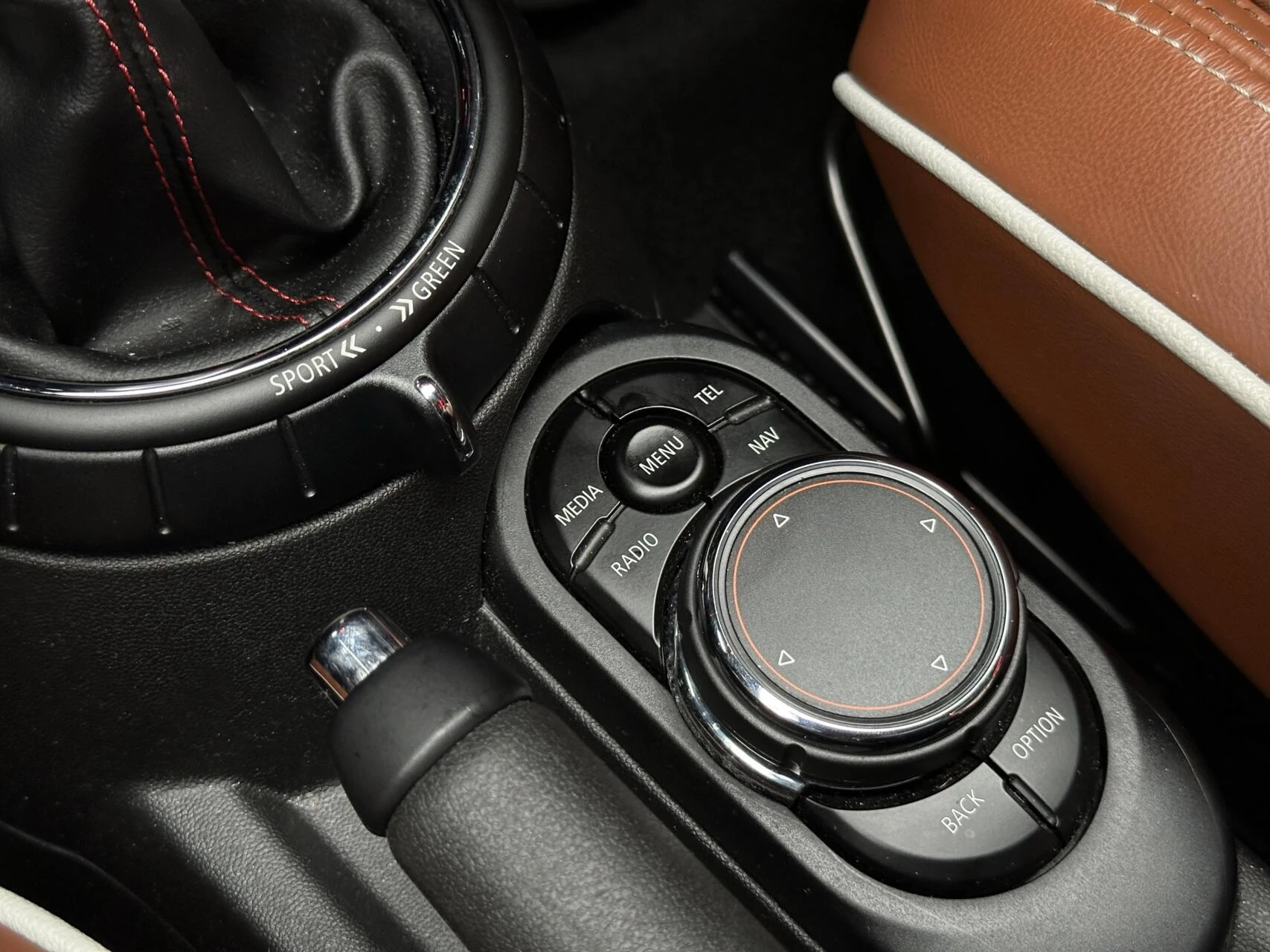 Hoofdafbeelding MINI Cooper Cabrio