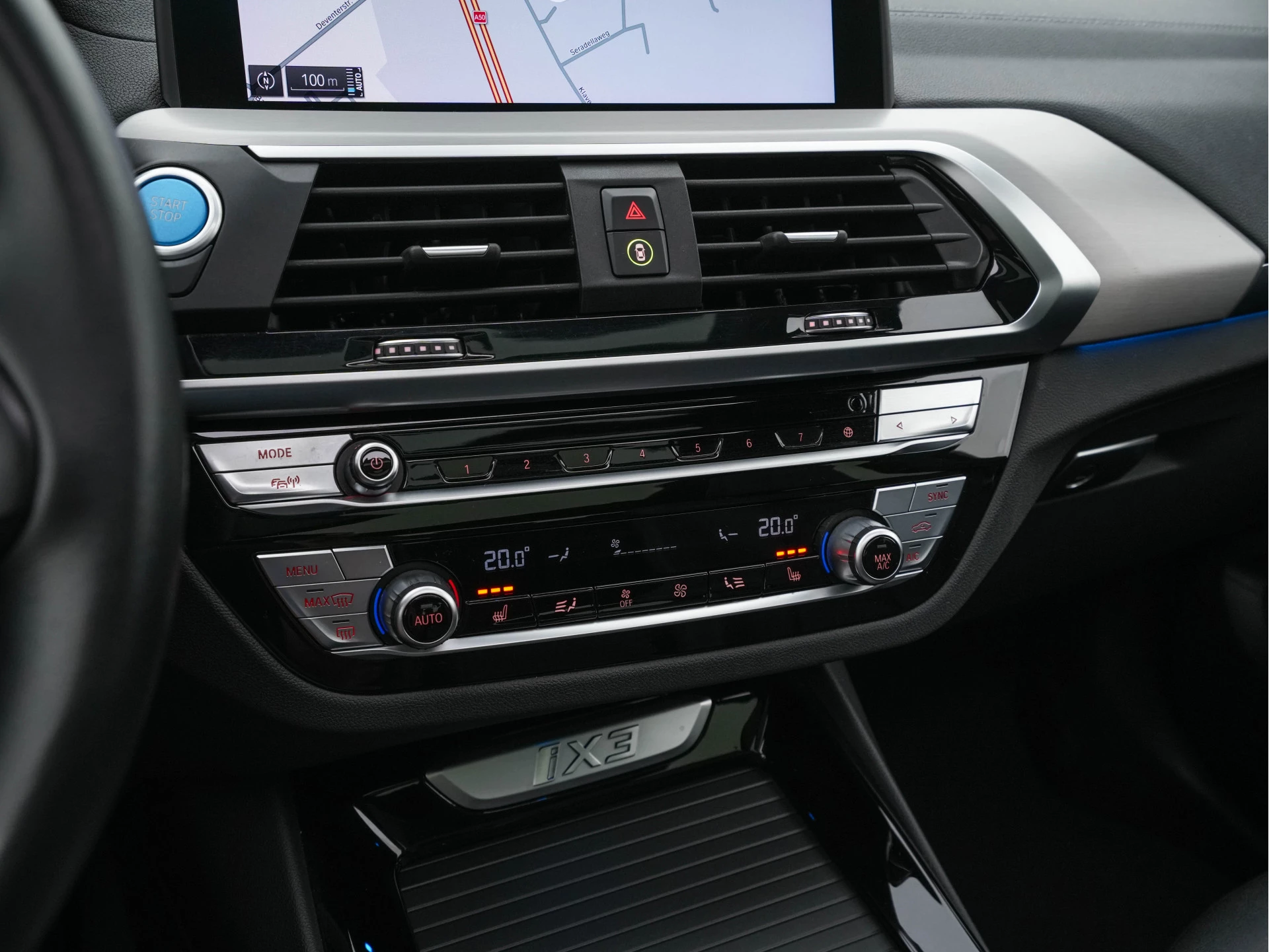 Hoofdafbeelding BMW iX3