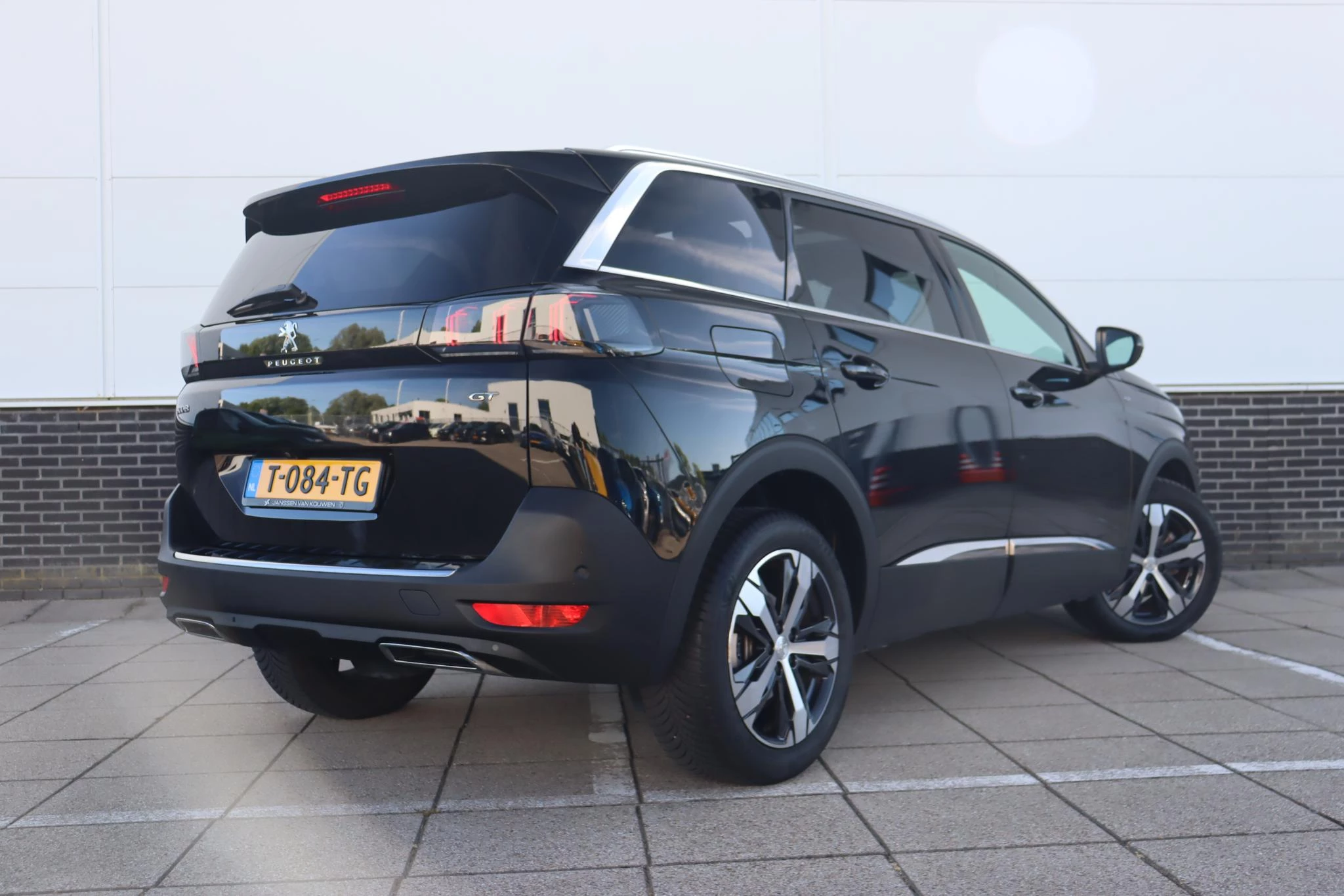 Hoofdafbeelding Peugeot 5008