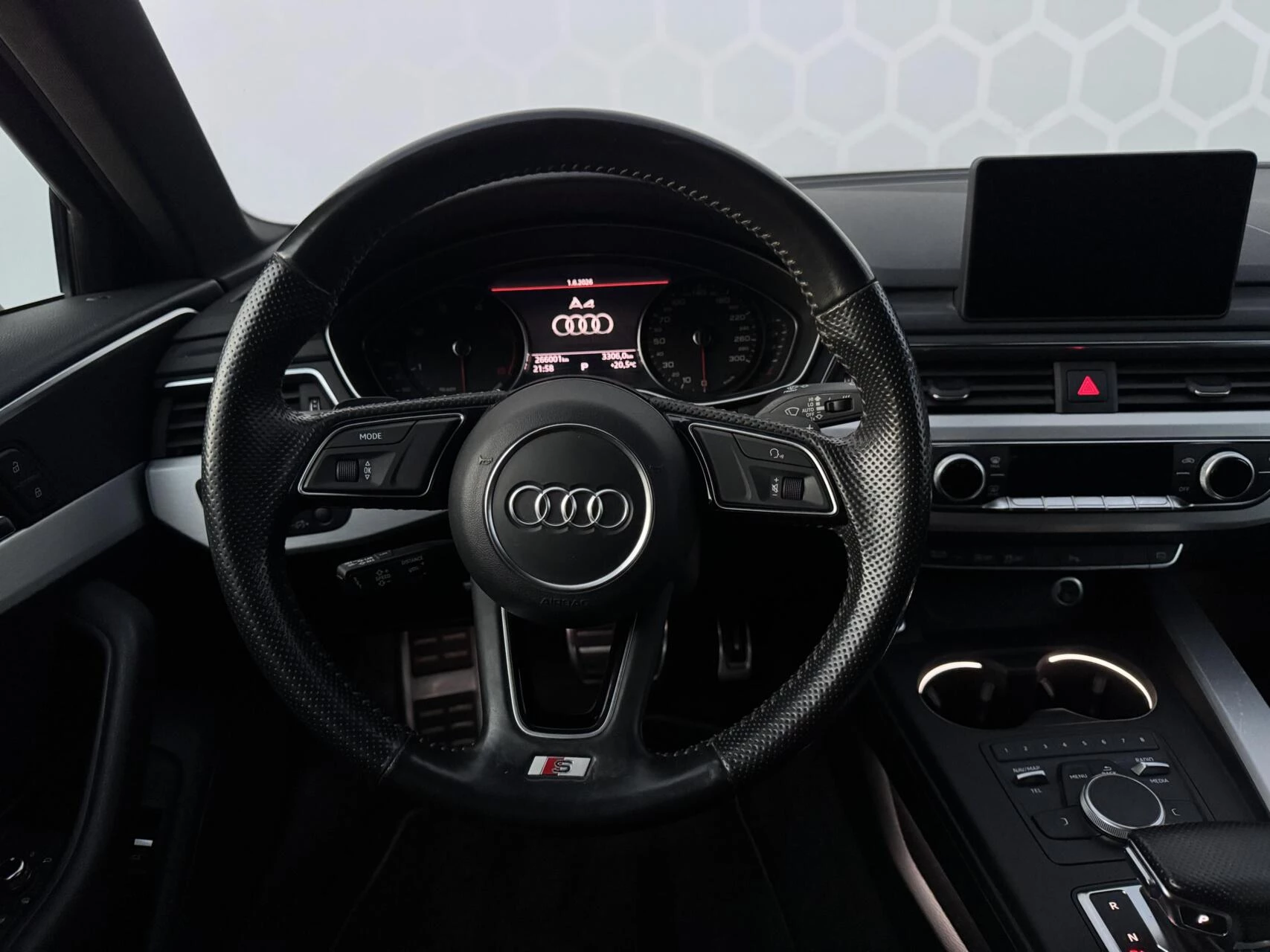 Hoofdafbeelding Audi A4