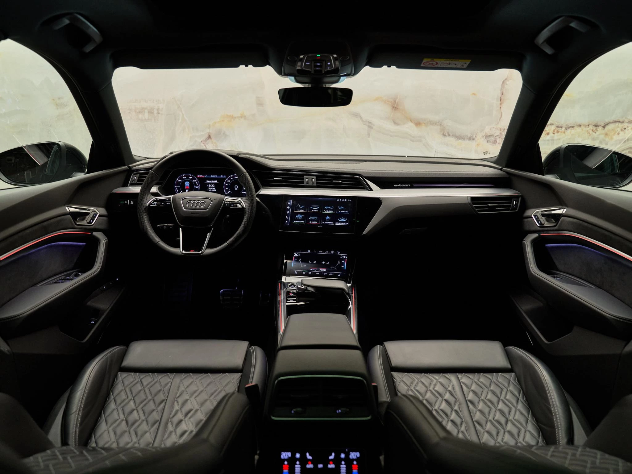 Hoofdafbeelding Audi Q8 Sportback e-tron