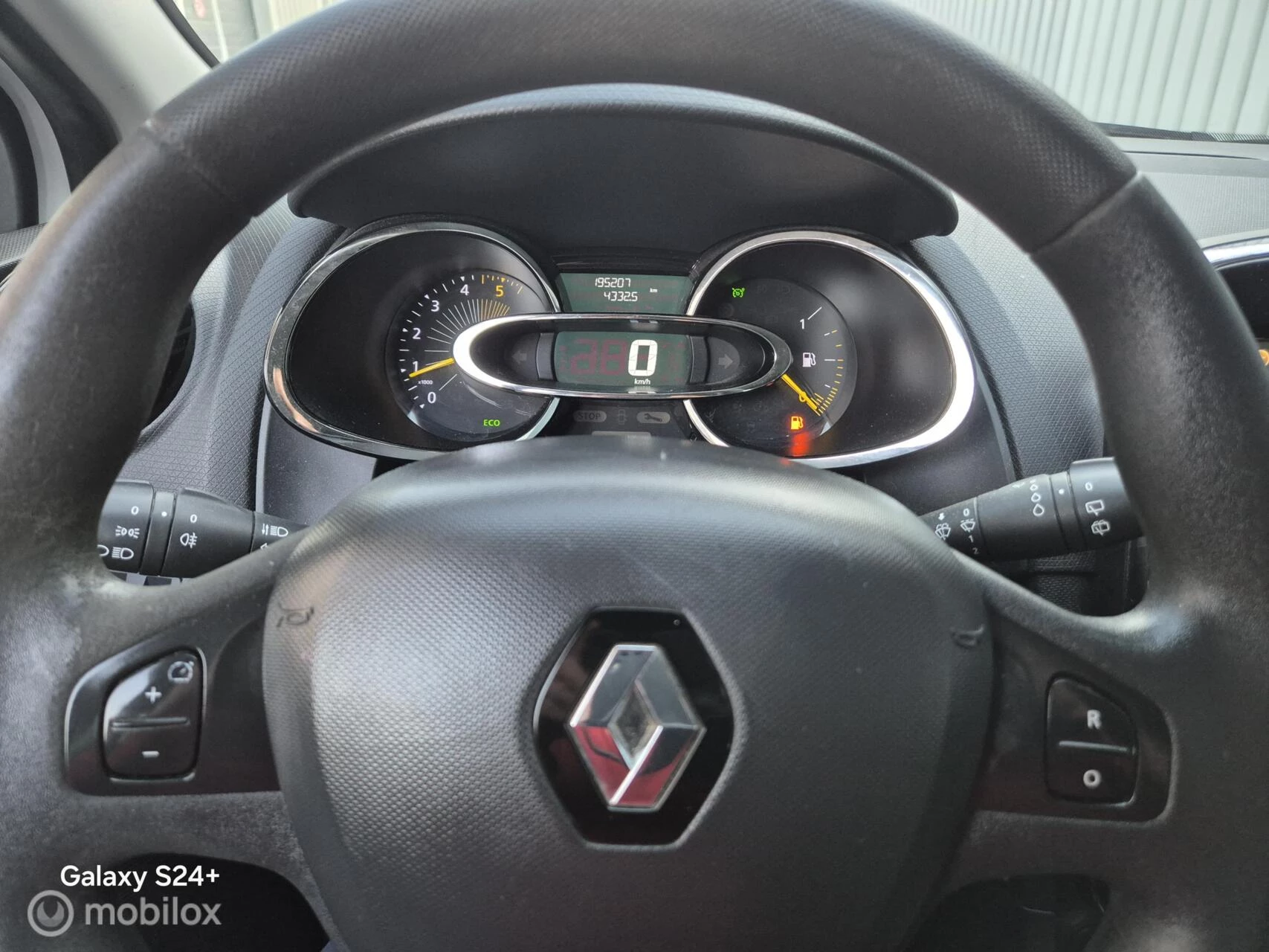 Hoofdafbeelding Renault Clio