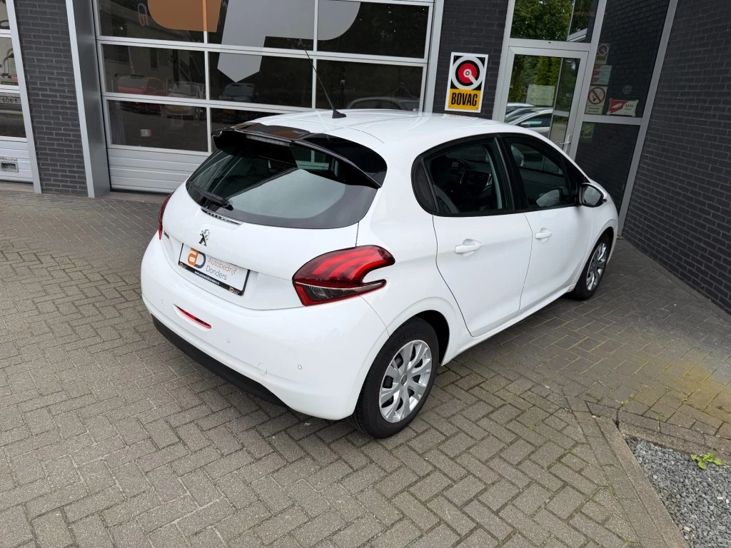 Hoofdafbeelding Peugeot 208