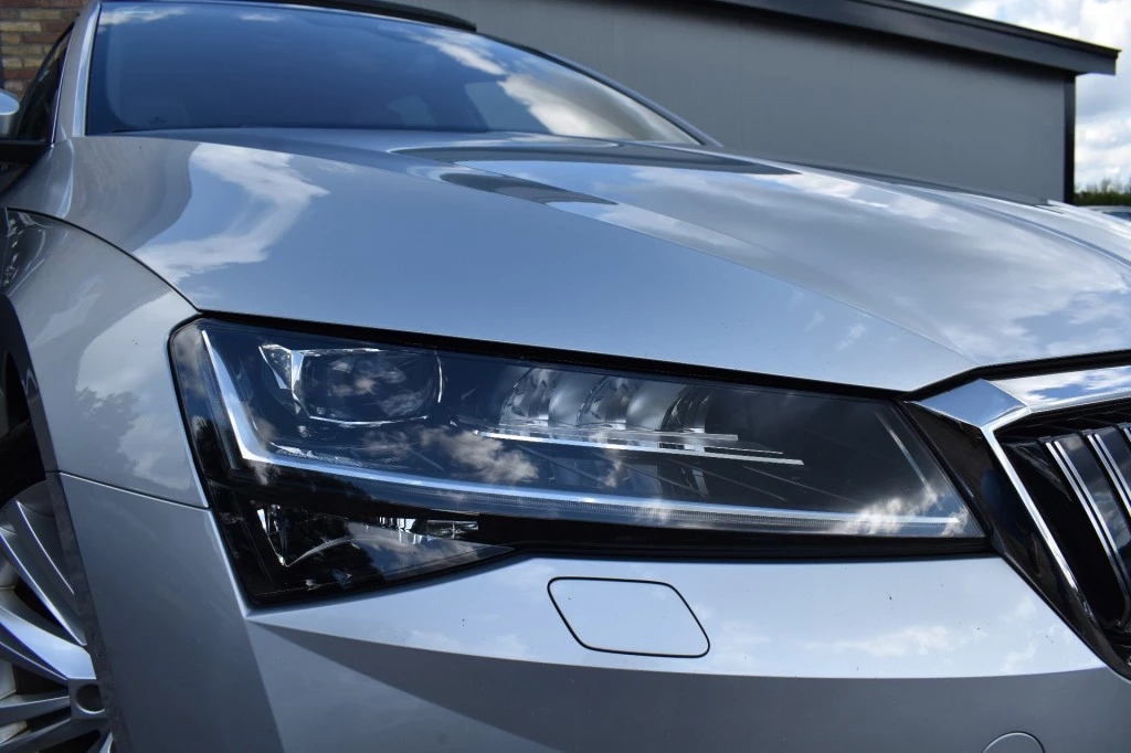 Hoofdafbeelding Škoda Superb