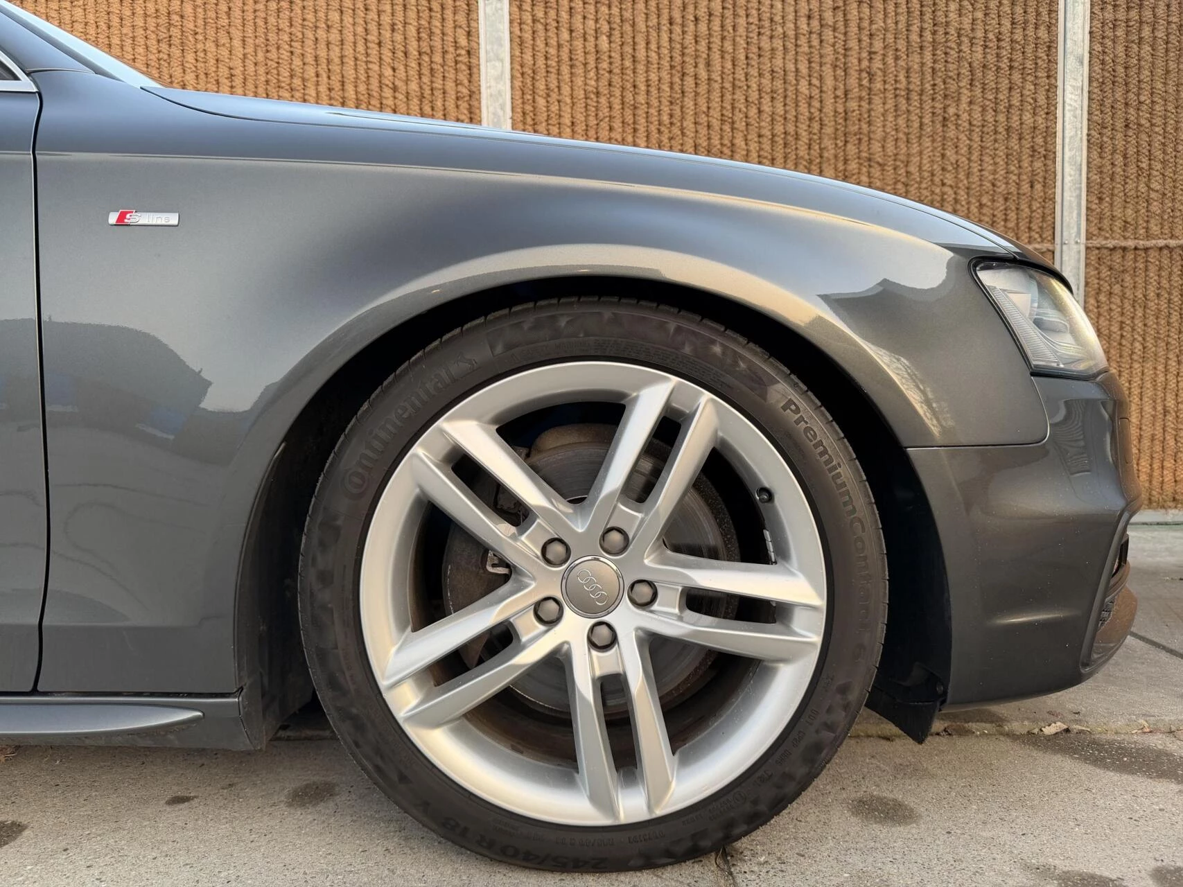 Hoofdafbeelding Audi A4