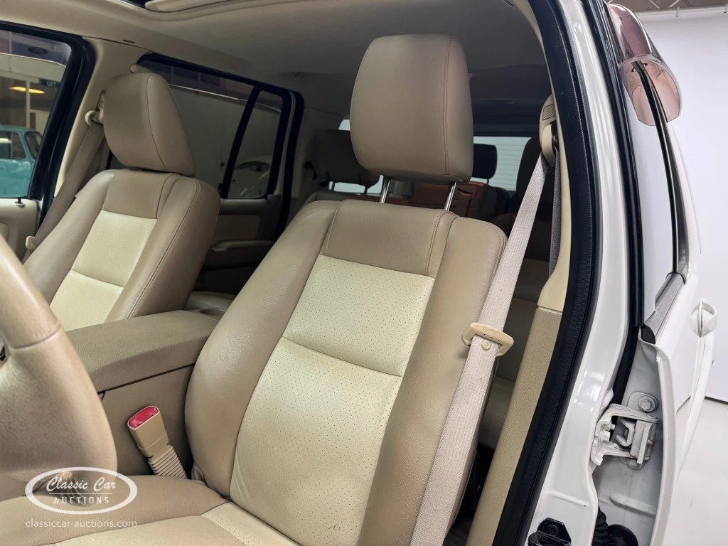 Hoofdafbeelding Ford Explorer