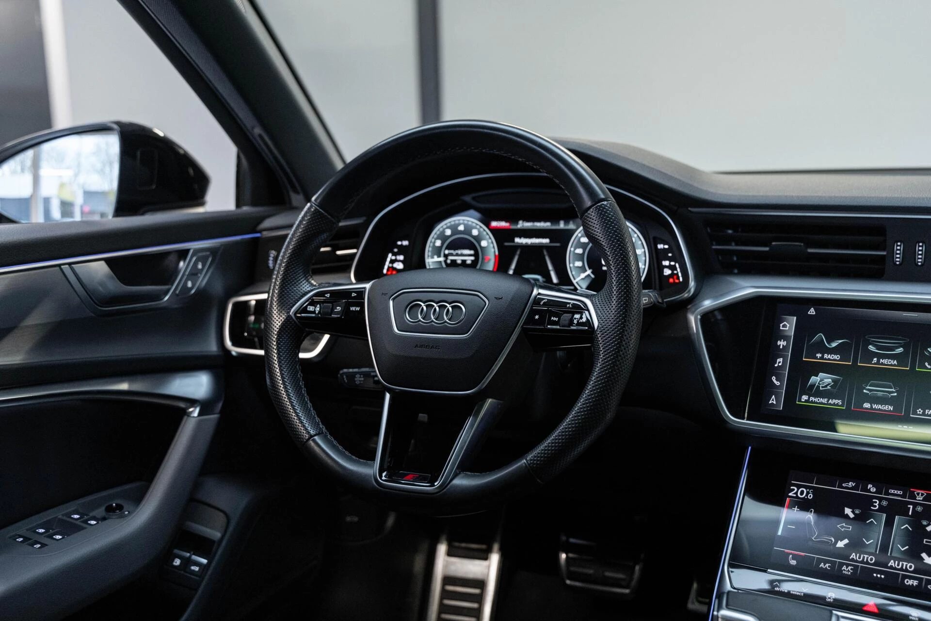 Hoofdafbeelding Audi A6