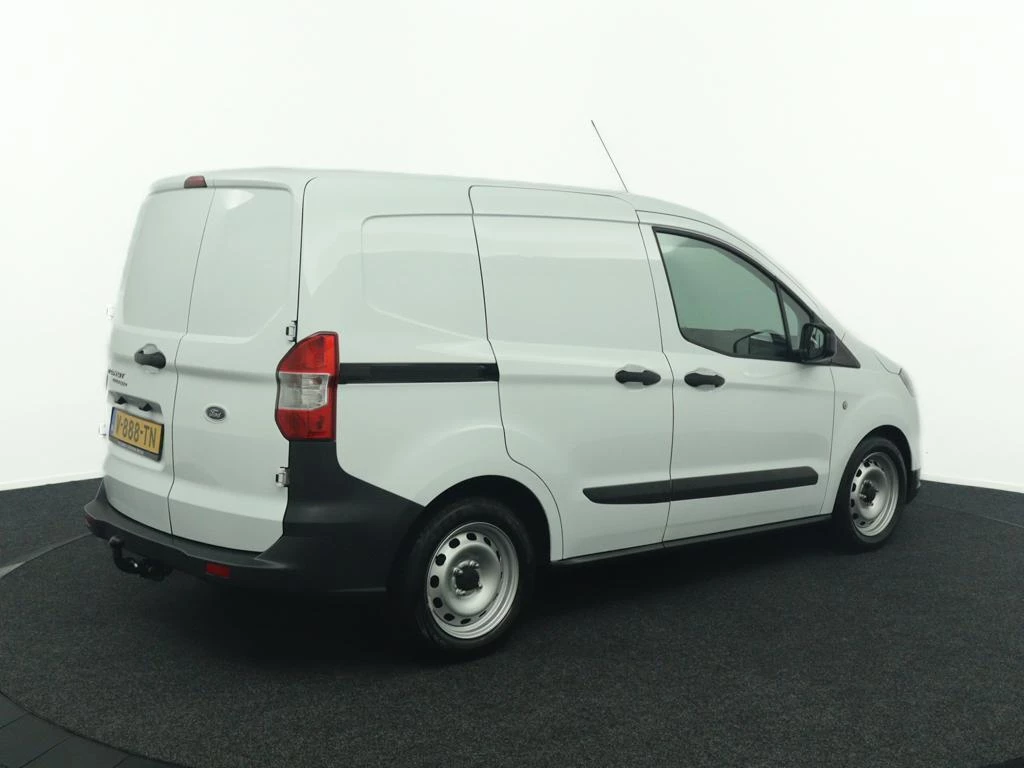 Hoofdafbeelding Ford Transit Courier