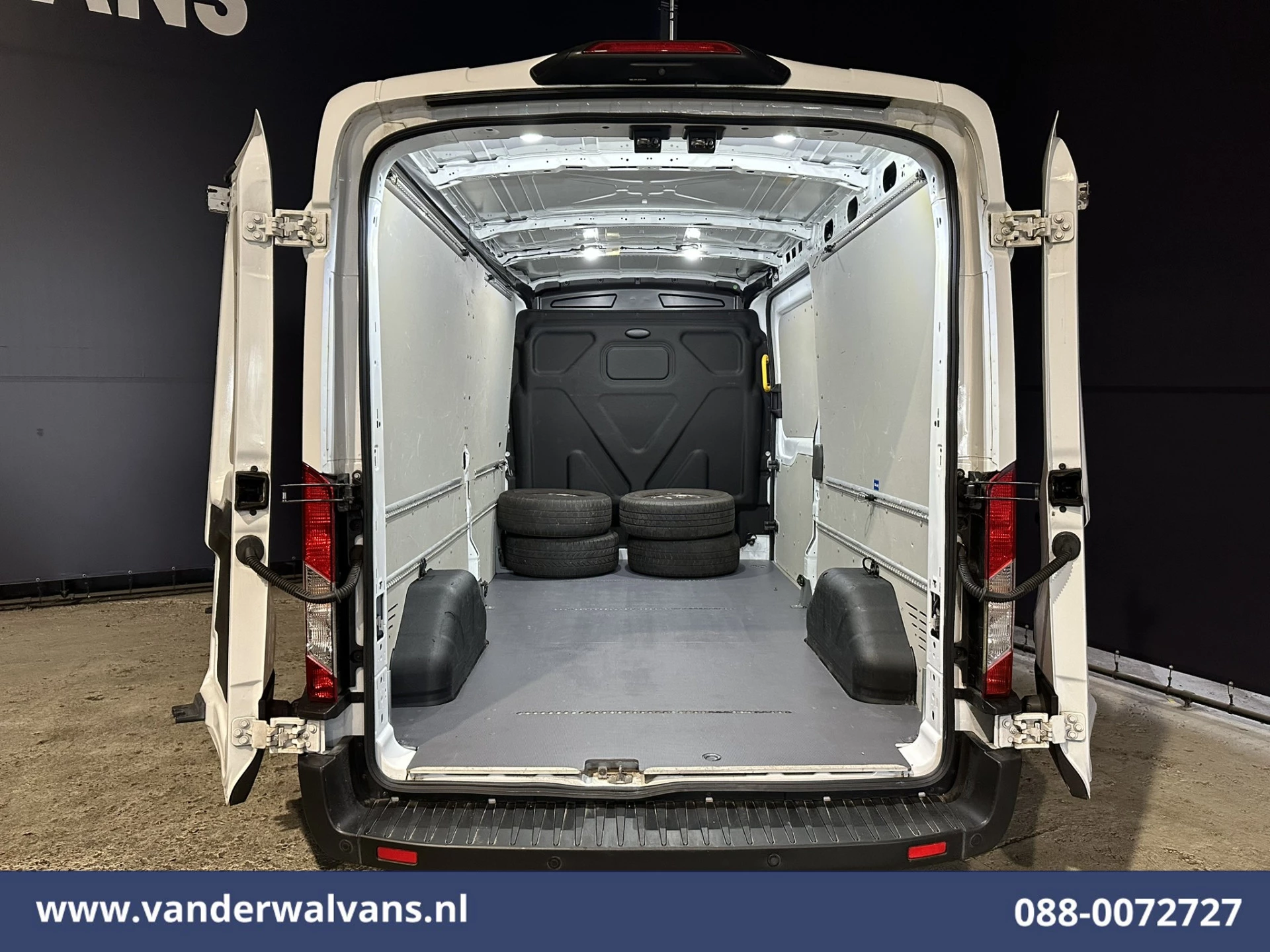 Hoofdafbeelding Ford Transit