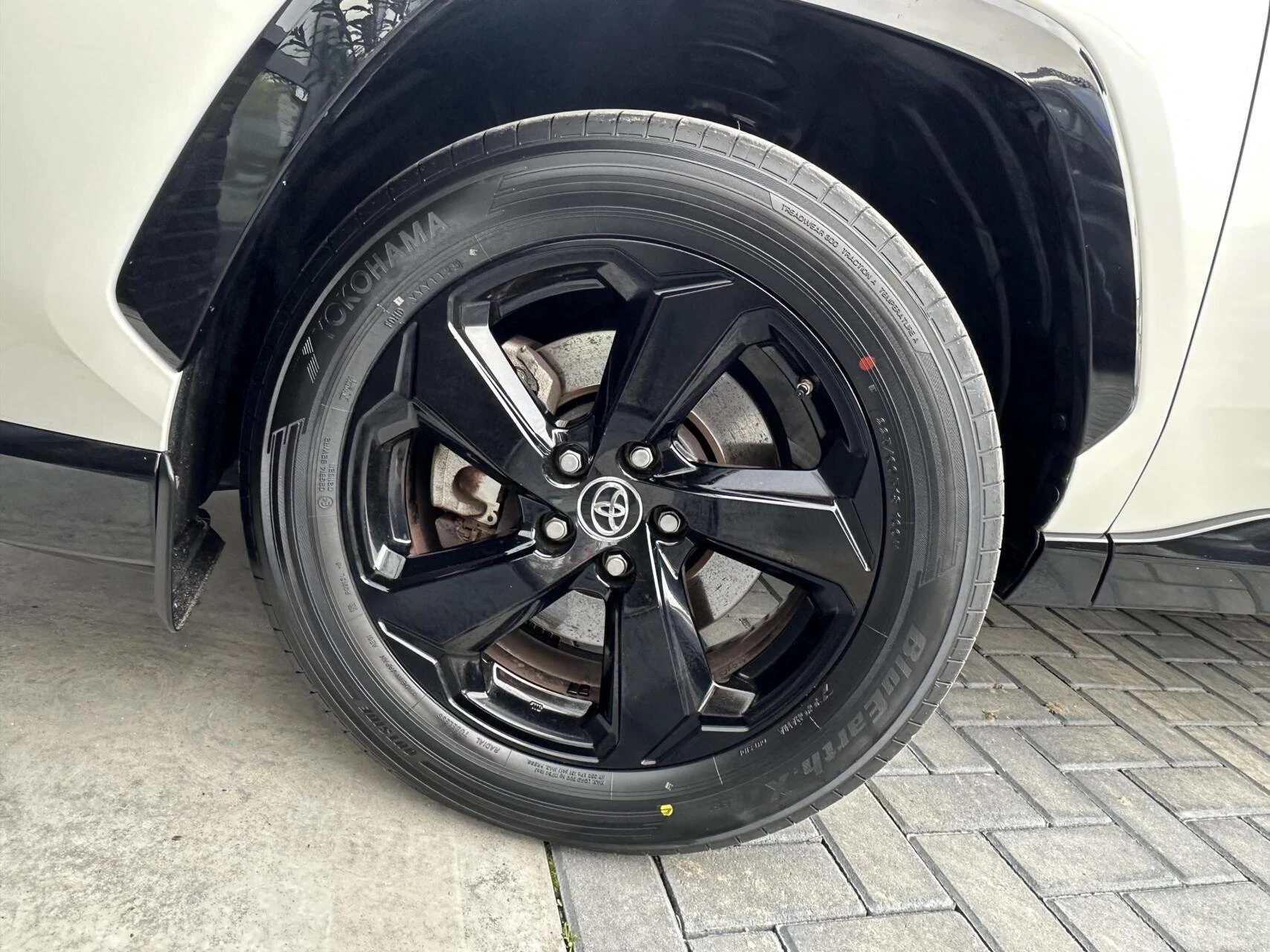 Hoofdafbeelding Toyota RAV4